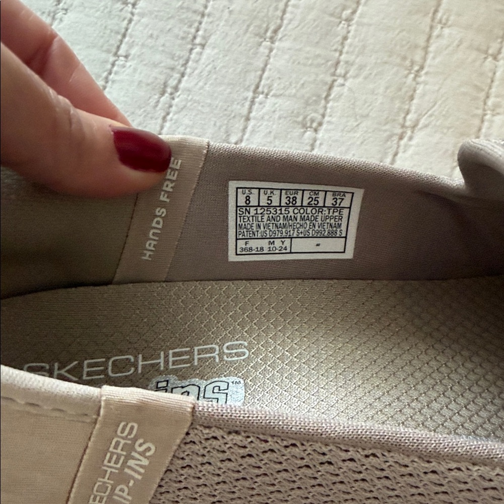 Skechers Women’s Loafers - Taupe - Picture 3 of 5